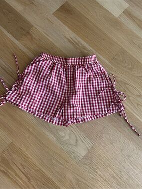 Red Gingham Tie-Side Women's Shorts